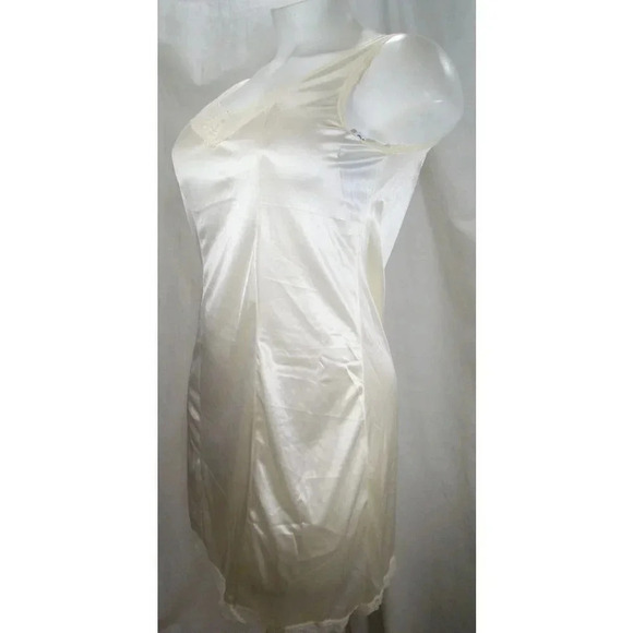 Heavenly Shapewear Style 9145X Satin Full Slip Size MEDIUM White NWT  New with T - Picture 4 of 5